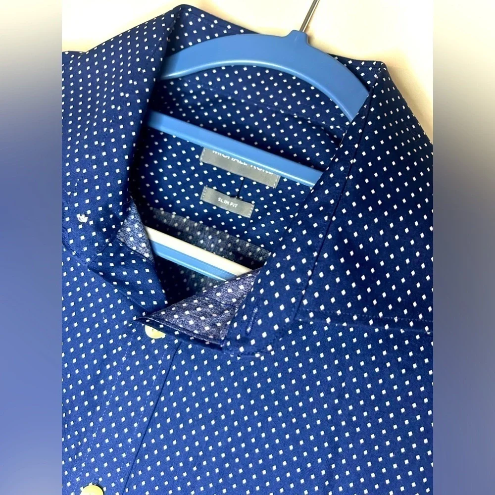 Michael Kors Men’s button up long sleeved shirt, large-slim fit - Picture 2 of 5